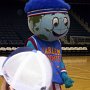 Globie trying to hype up the crowd
